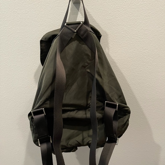 Prada Bag OS - Picture 4 of 4